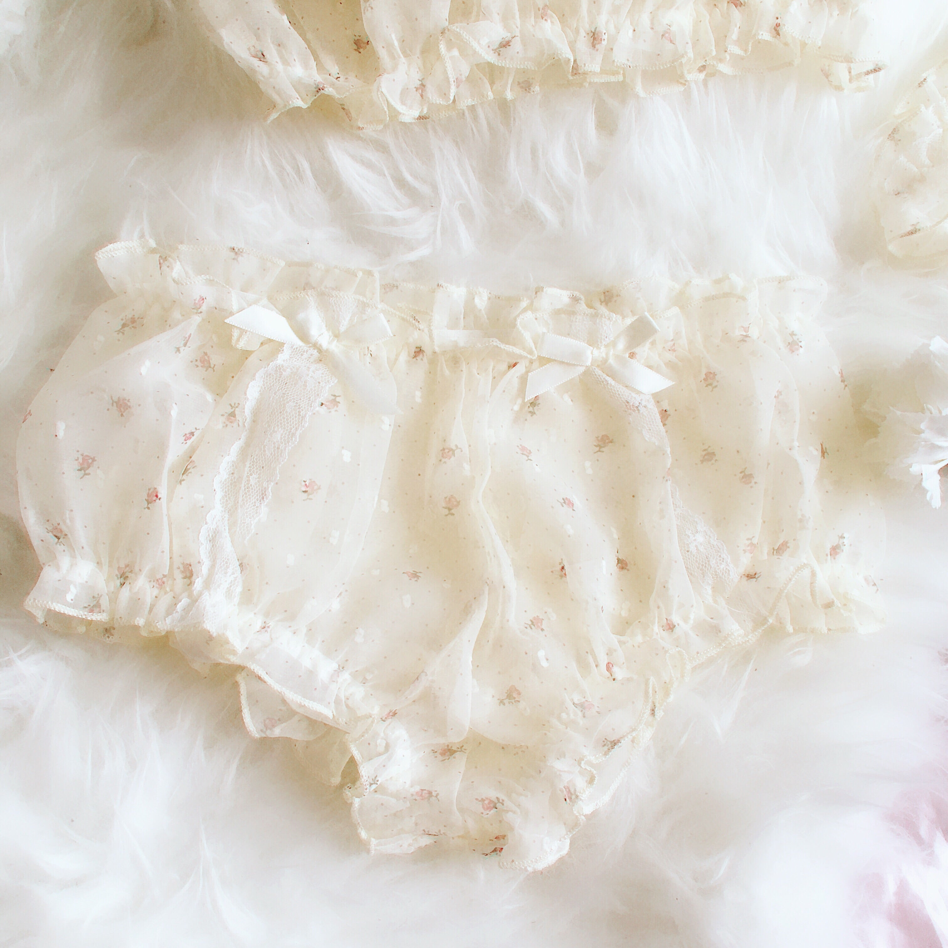 3-piece Petal Lake Nymphette Set